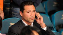 De la Hoya busca concretar pelea entre Canelo y Chávez Jr.