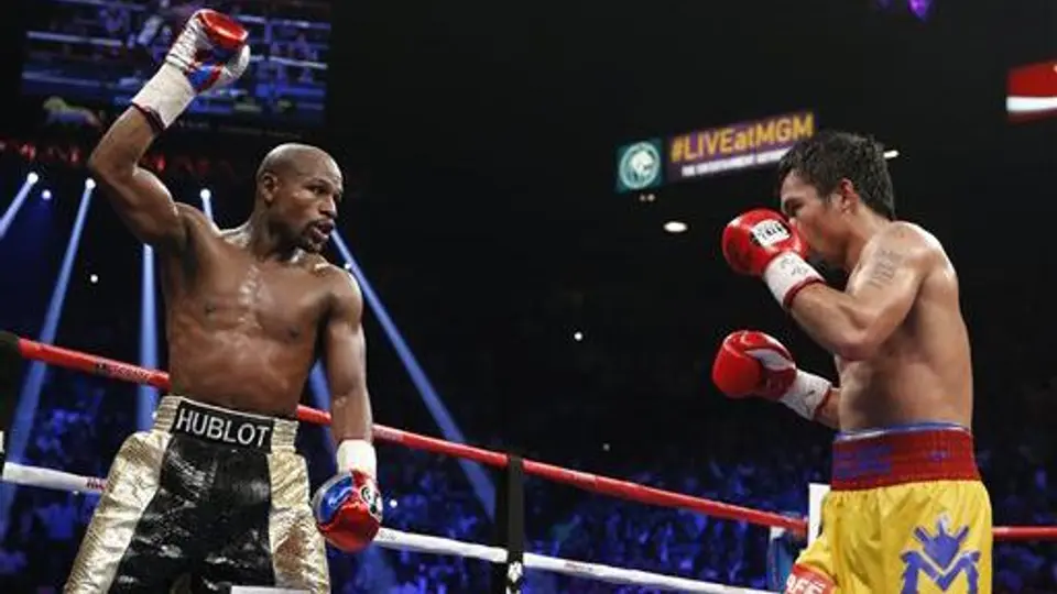 Mayweather Jr. otorgaría revancha a Pacquiao