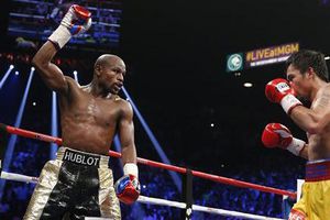 Mayweather Jr. otorgaría revancha a Pacquiao