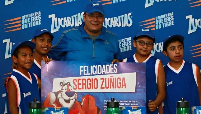 Coach de niños Triquis reconoce que fue inspirado por Jordan