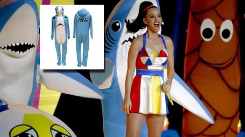 Katy Perry vende mamelucos de tiburones del SB XLIX
