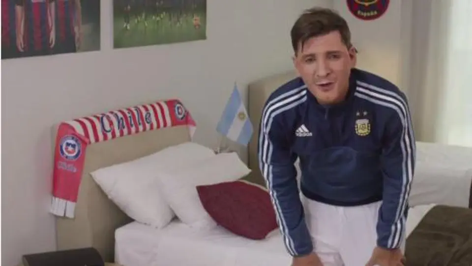 Parodian a Messi por el Día del Padre