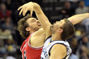 Pau y Marc Gasol, listos para hacer historia