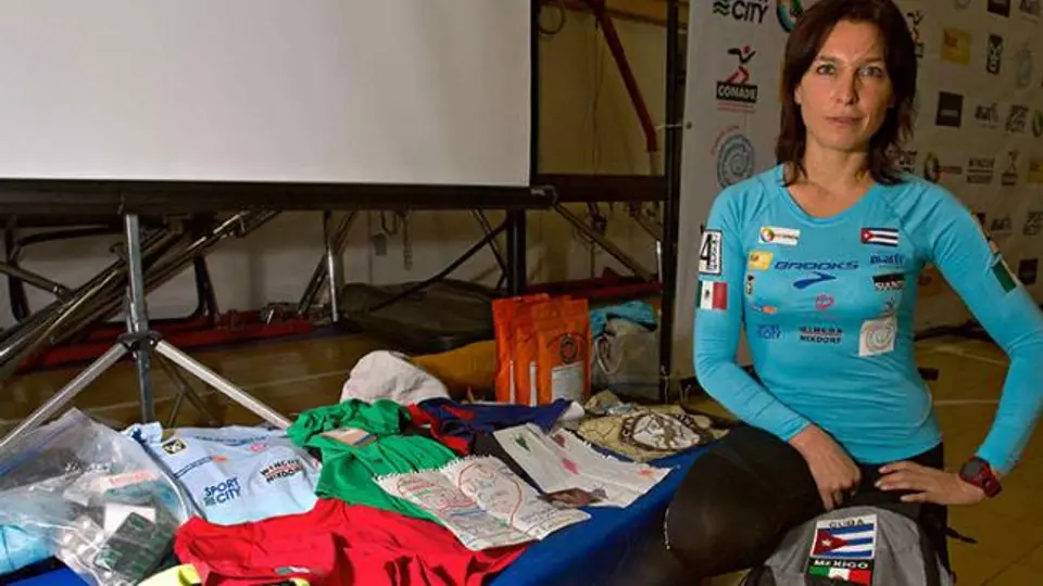 Ultramaratonista mexicana presenta libro de consejos