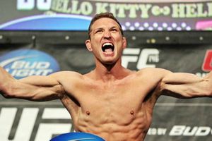 Peleador de la UFC es arrestado por conflicto en un bar