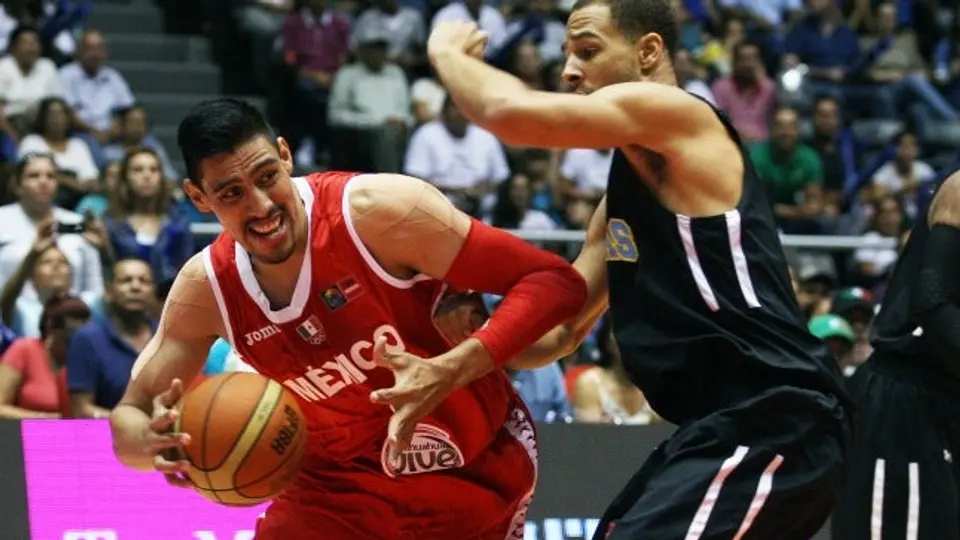 Tri de basquetbol accede a Semifinal del Centrobasket