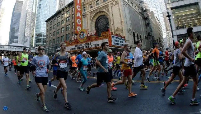 Mejores mexicanos en Maratón de Chicago ocupan lugar 61 y 85