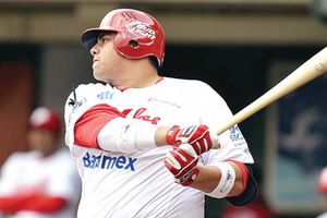 'Extranjeros quitan oportunidades a mexicanos en LMP': Amador