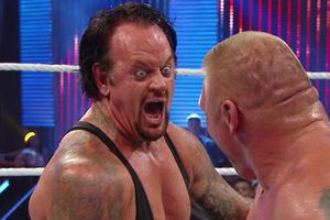 Undertaker se desploma después de SummerSlam