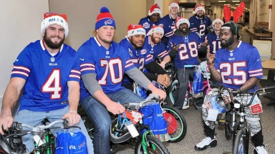 Bills agradecen con pizza a Detroit por prestar su estadio