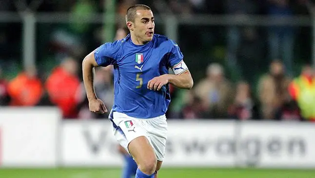 Cannavaro durante un partido con Italia en 2006 | MEXSPORT