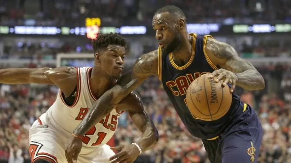 LeBron y Cavs avanzan a la Final de la Conferencia del Este