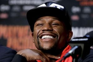 'Rousey es un hombre, no será abuso si le hago daño': Mayweather