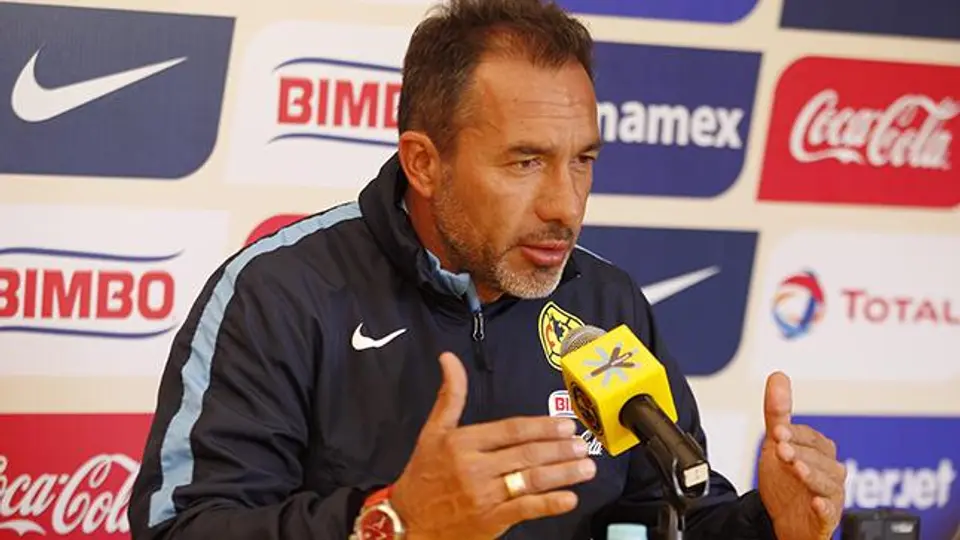 Matosas confirma que América busca refuerzo en el ataque