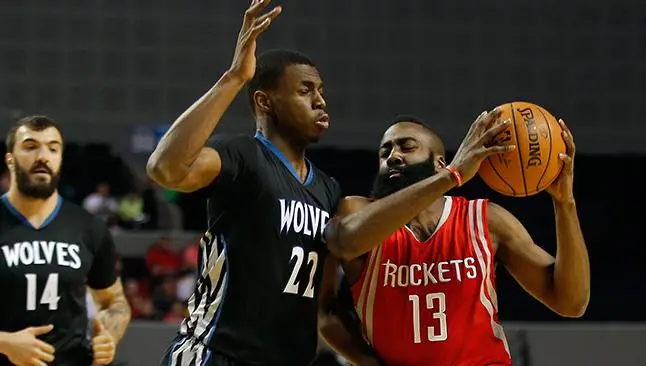 Rockets se lleva juego de NBA en México