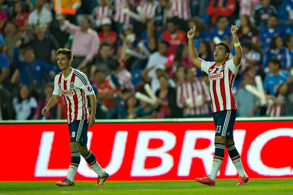 Marco Fabián festeja su gol contra Cruz Azul en la victoria de Chivas 2-1 l MEXSPORT