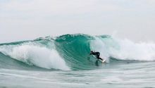 Surf, deporte que sólo los valientes practican