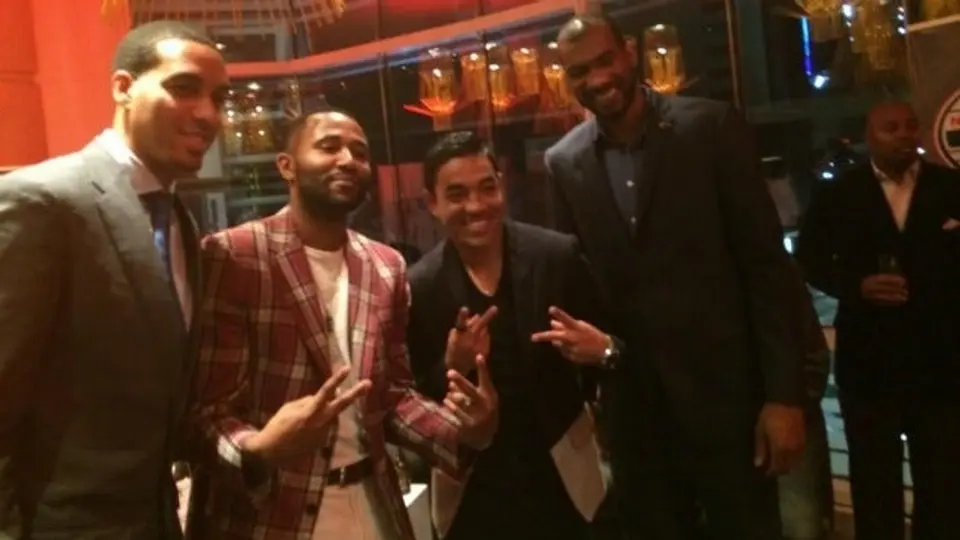 Marco Fabián convive con jugadores de la NBA