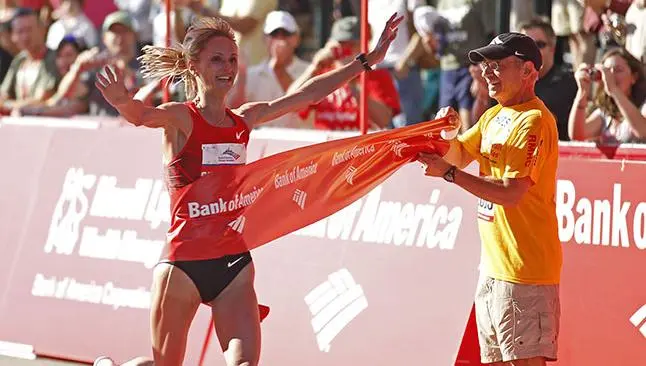 Ganadora del Maratón de Chicago habría pagado para ocultar doping