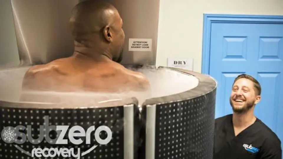 Mayweather cura lesiones con baños a -140°
