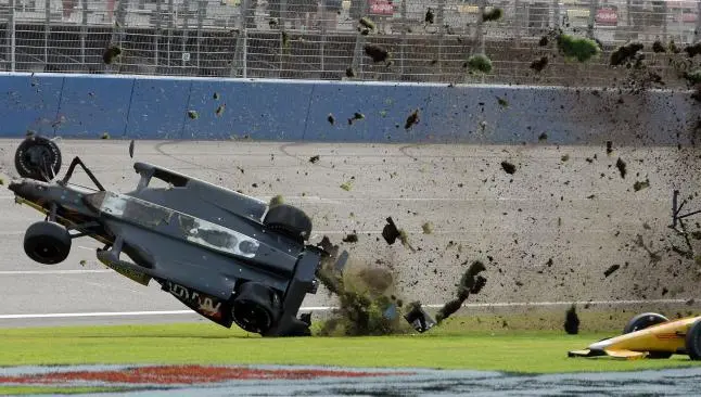 Aparatoso accidente en IndyCar Series