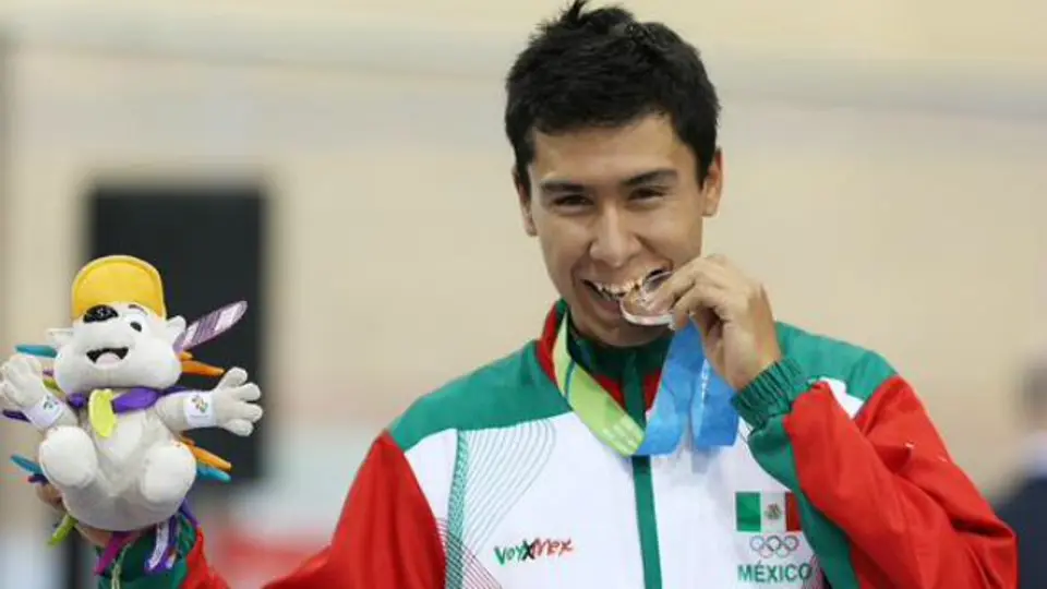 Ignacio Prado conquista Plata en ciclismo de pista