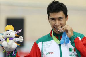 Ignacio Prado conquista Plata en ciclismo de pista