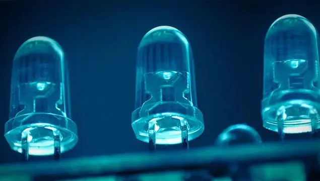 Luciérnagas de PET iluminarán zonas marginadas de México