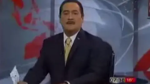 Presentador de noticias insulta a López Dóriga y Loret