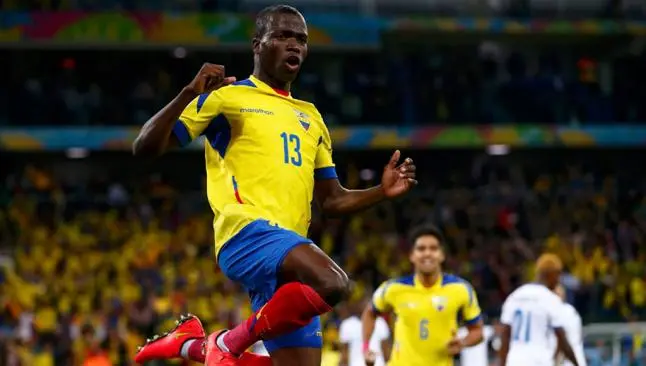 Enner Valencia festeja un gol con Ecuador | ESPECIAL