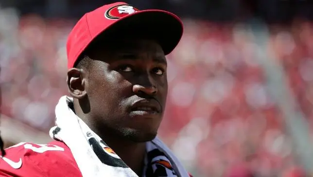 Aldon Smith recibe nueve juegos de suspensión