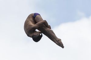 Jonathan Paredes, segundo en primeras rondas del Mundial de clavados