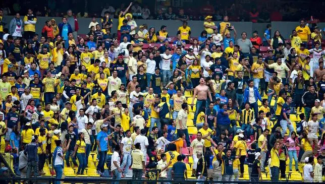 Aficionados de América en el Estadio Azteca | MEXSPORT