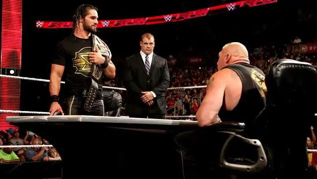 Lesnar y Rollins firman contrato para Battleground