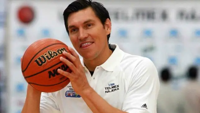 Nájera pide al Tri de basquetbol que disfrute el Mundial