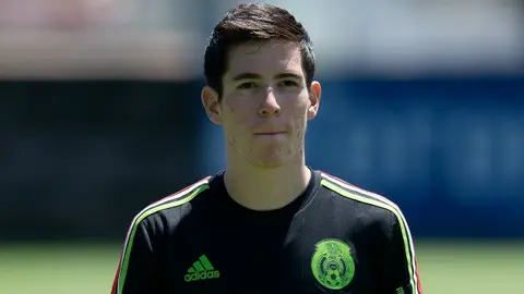 Marco Bueno reemplazará a Oribe Peralta en el Tri