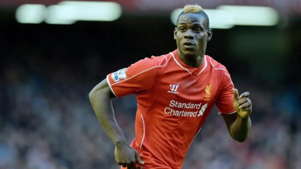 Balotelli quiso robarse' una novia por Instagram