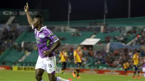 Avilés Hurtado consigue doblete en goleada de Chiapas