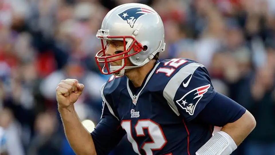 Brady guía a Pats a su séptima victoria al hilo