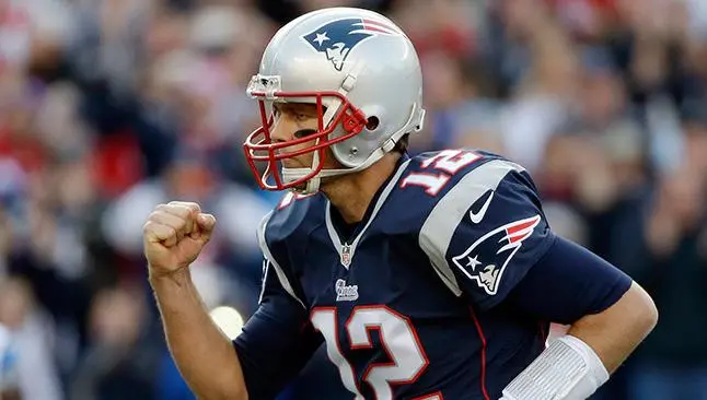 Brady guía a Pats a su séptima victoria al hilo