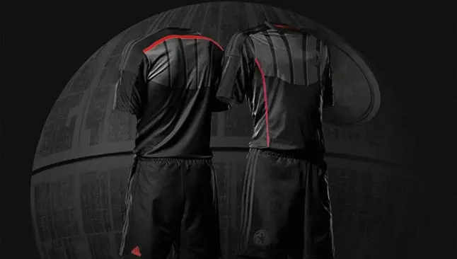 Sorpréndete con los uniformes de futbol inspirados en Star Wars