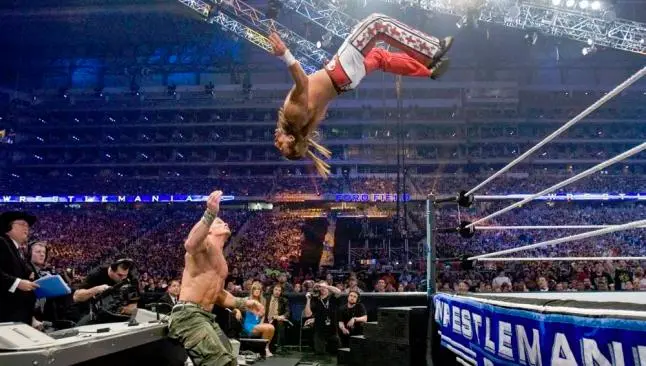 Saltos mortales más peligrosos en WWE