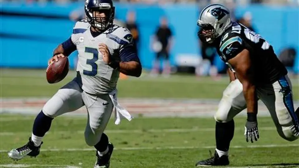 Wilson lidera el regreso de Seattle sobre Carolina
