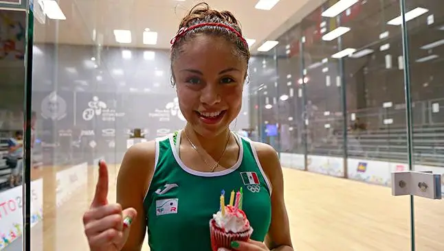 Paola Longoria celebra su cumpleaños con un triunfo
