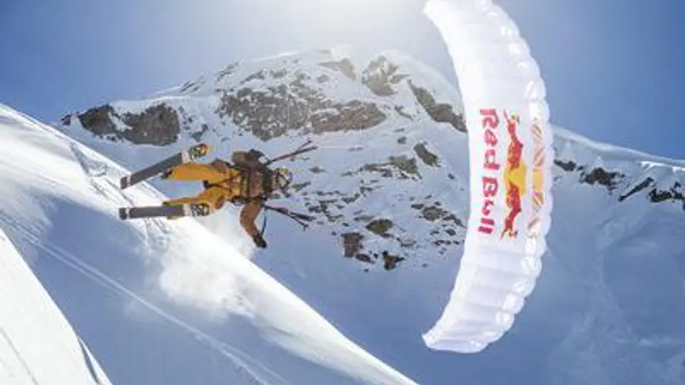 Speedriding, volando en la nieve con skis, conócelo con esta película