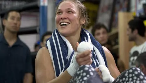 Ronda Rousey desata locura en Brasil