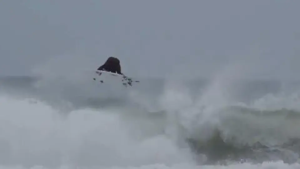 Checa a detalle el impresionante giro de 720° de Kelly Slater