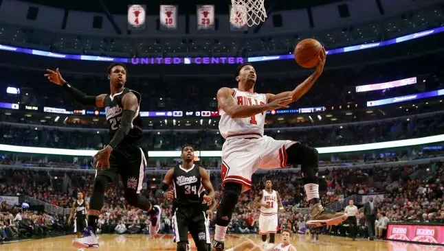 Derrick Rose se disculpa por faltar a prácticas de Chicago