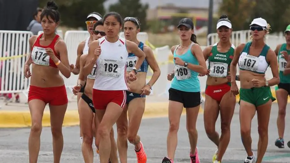 Mexicana gana Challenge Internacional de Caminata
