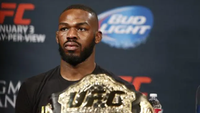 Campeón de UFC, despojado de título